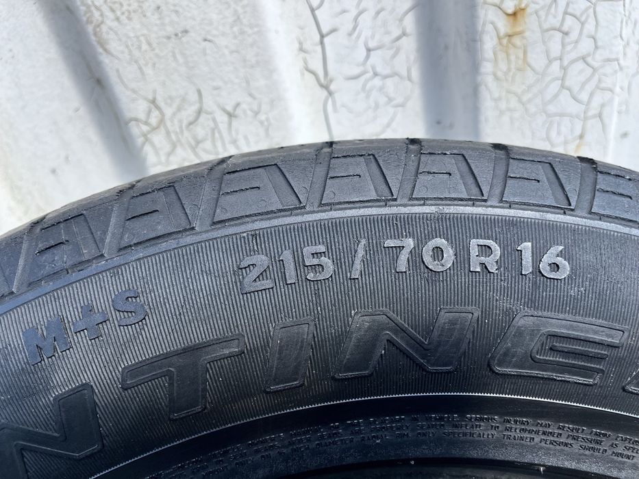 Продам резину 215/70/16