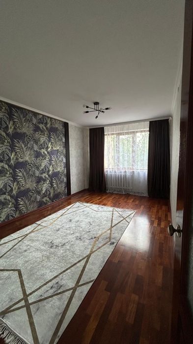Продам трёхкомнатную квартиру. Сокол.