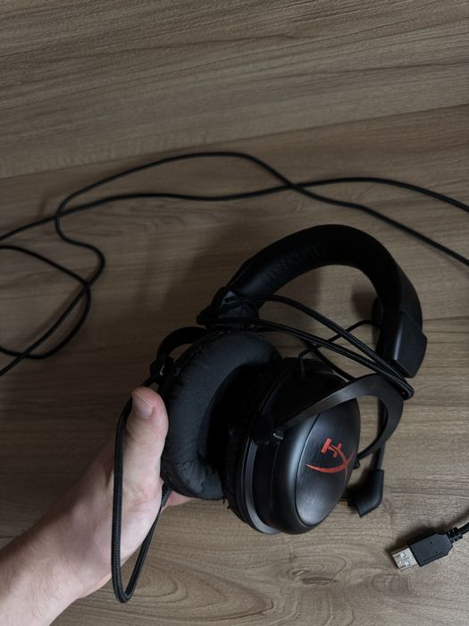 Vand casti gaming