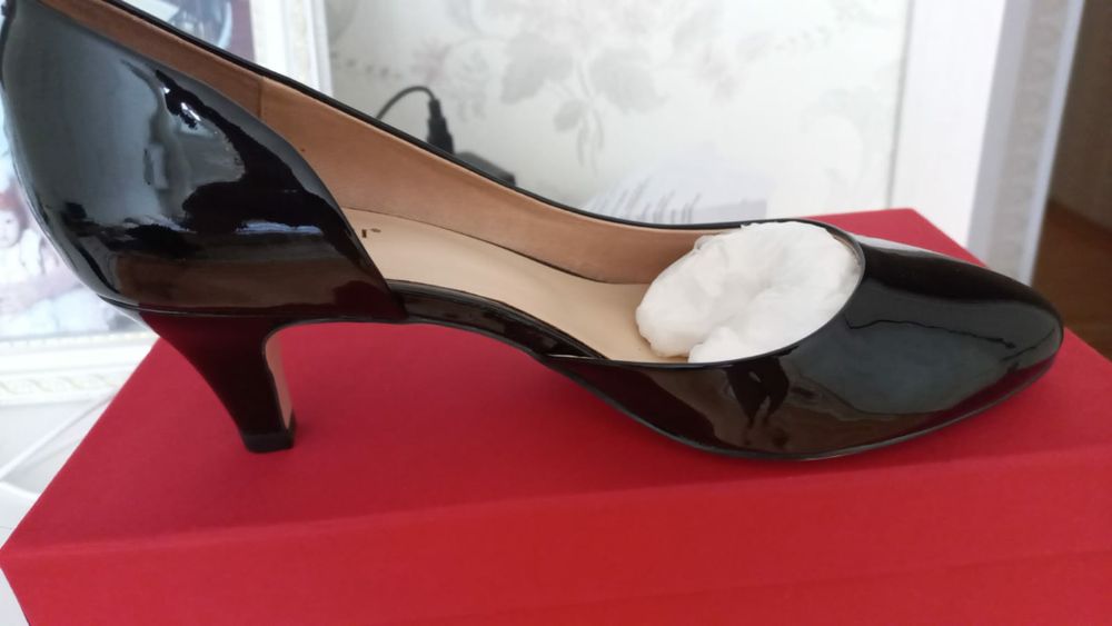 Продается туфли, новые