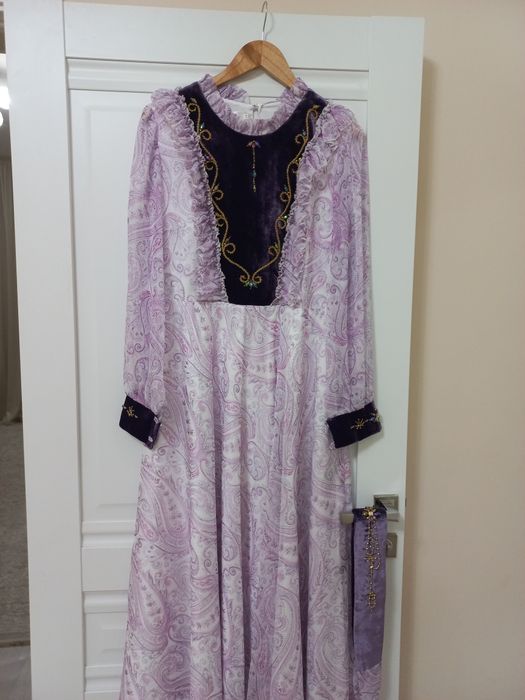 Әдемі қазақша шифон мен тылқы матадан көйлек