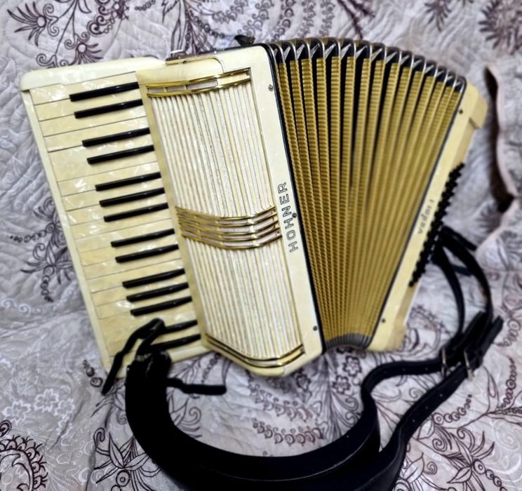 Vand Hohner VERDI-1