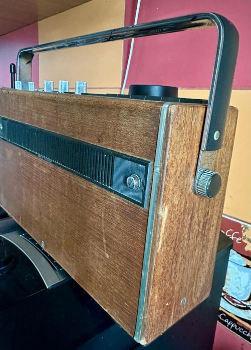 Vand radio TELEFUNKEN Bajazzo 
TS201
50-60Eur