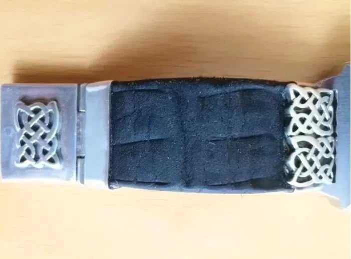 Ръчно изработена масивна каиша от кожа и сребро с Casio EF-324