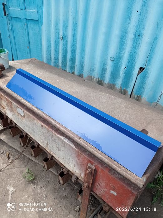 Продам конёк на крышу