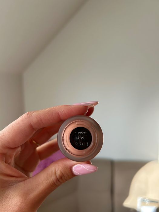 Rodial – Blush Drops, Sunset Kiss- Течен руж с наситен, но естествен бронзов цвят