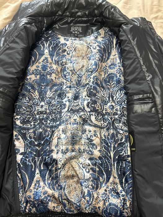 Продается куртка новая мужская