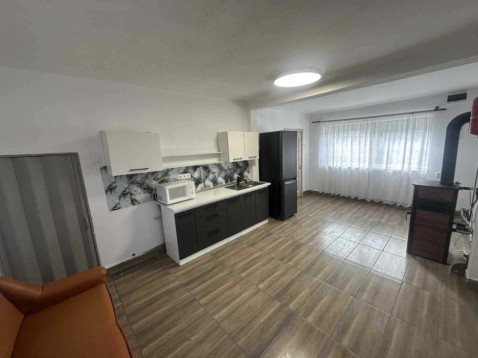 De vânzare - Casă în comuna Ghenci, la doar 7 km de orașul Carei