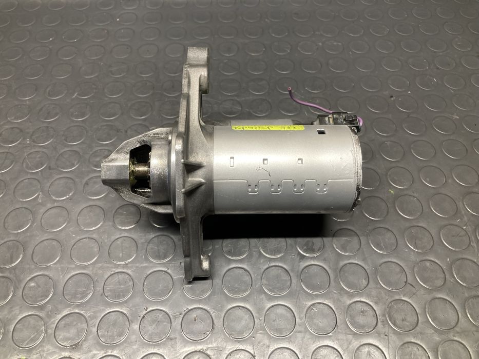Стартер за тойота урбан крузер/Toyota urban cruiser 1.33vvt-i 99кс