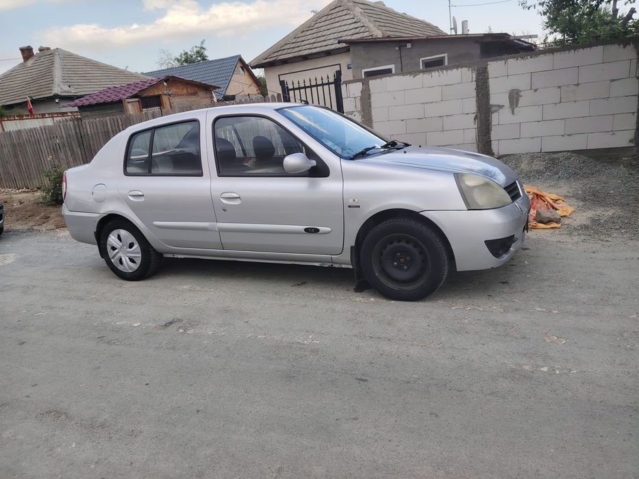 RENAULT Clio 2008