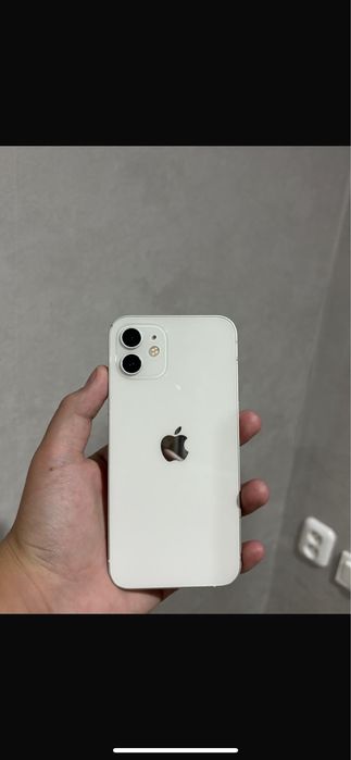 Iphone 12 64/76акб