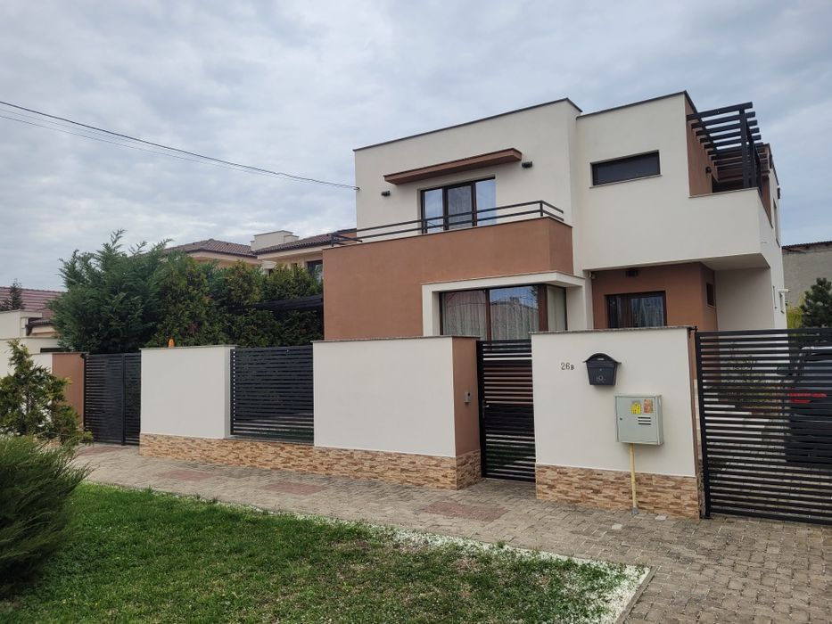 PROPRIETAR Vand/Inchiriez Vila/Casa Ultramoderna în Micalaca