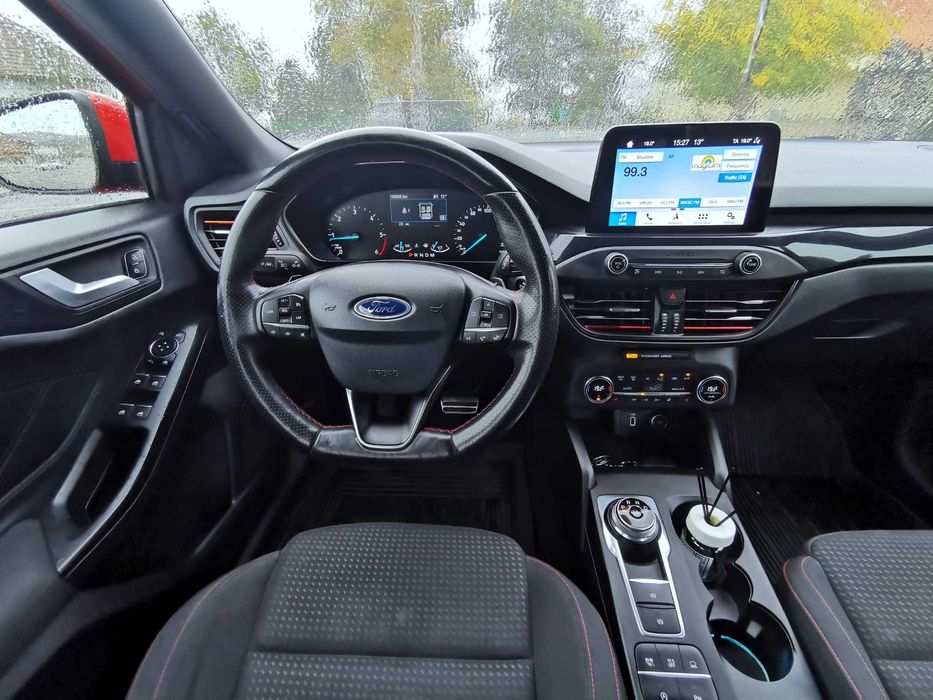 Focus ST- LINE~2.0_ 150 CP, automata, Faruri FULL LED~ Head-Up Display, B&O, Keyless Go+Entry, Camere, Padele,Line Assist, Volan incalzit, ETC.