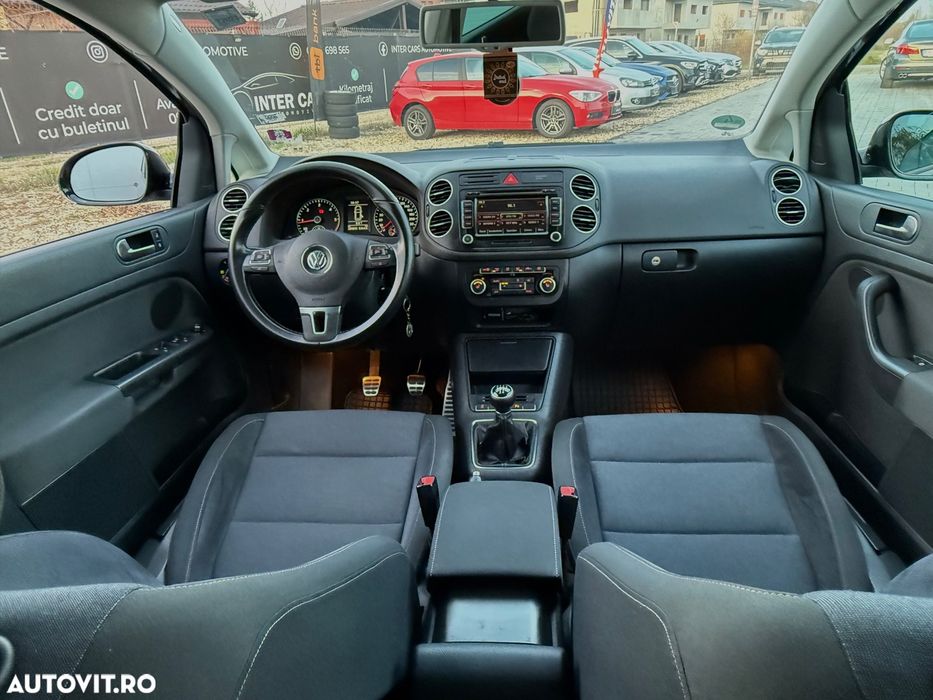 Mașina de vânzare Volskwagen golf plus