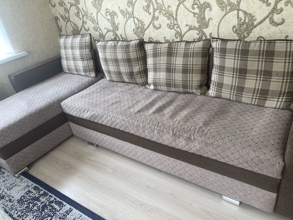 Продам диван раскладной