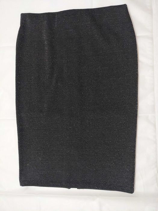 Fustă bodycon gri Terranova, Mărimea M, cu fermoar, stare excelenta