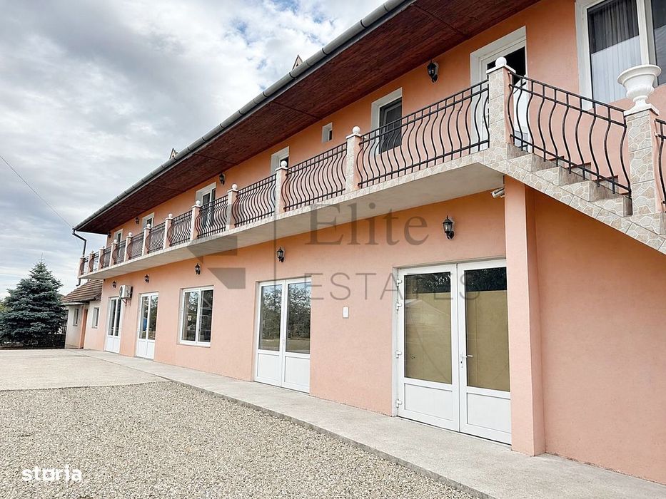 Spatiu comercial cu apartamente de vanzare In Nojorid