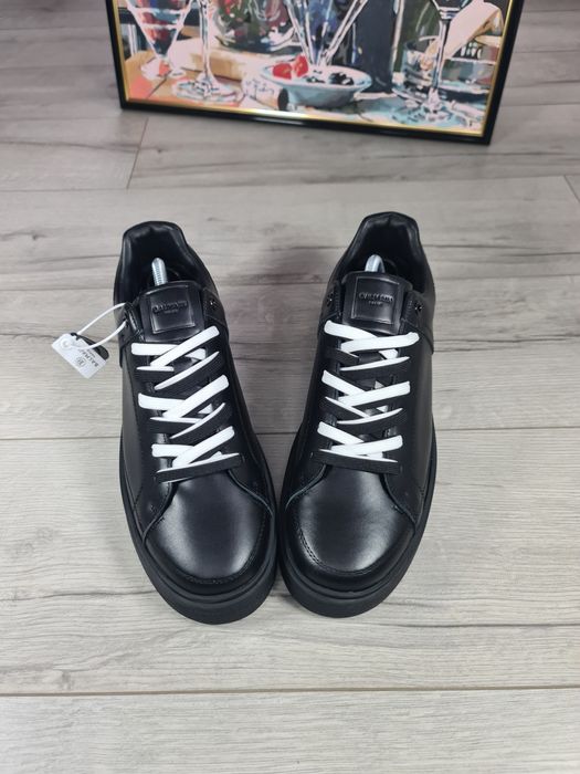 Sneakers-Balmain-Negru-Alb-43-Transport-Gratuit-Breloc-LV+Parfum-Cadou