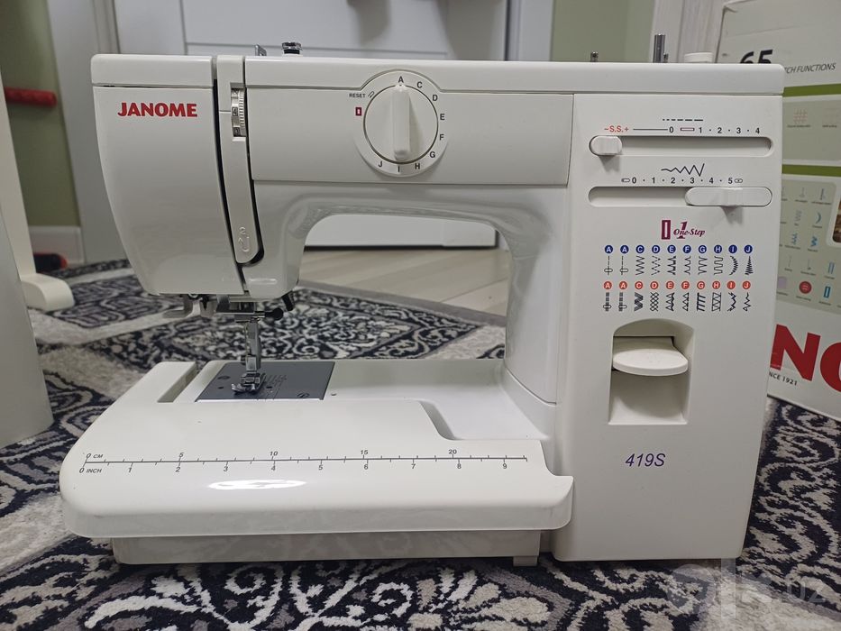 Электромеханическая швейная машина Janome419 s