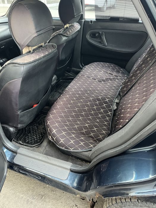 Машина мазда кроносс