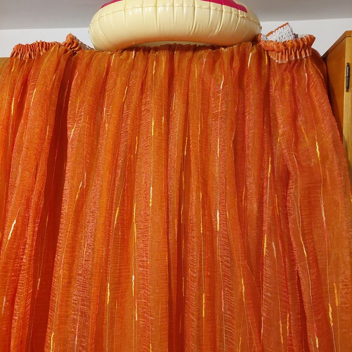 Perdea oranj organza