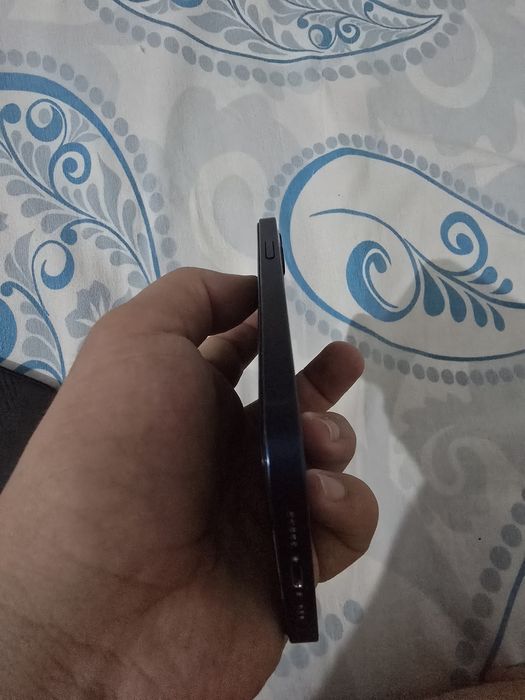 Айфон 12 128 гб сост идяльный