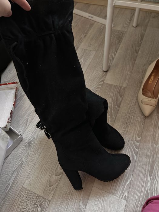 Продается туфли ботильоны новые