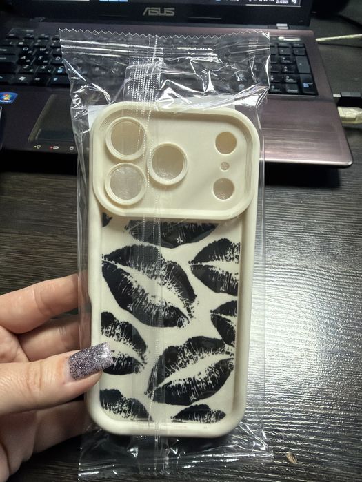 Чехол на iphone 17 pro