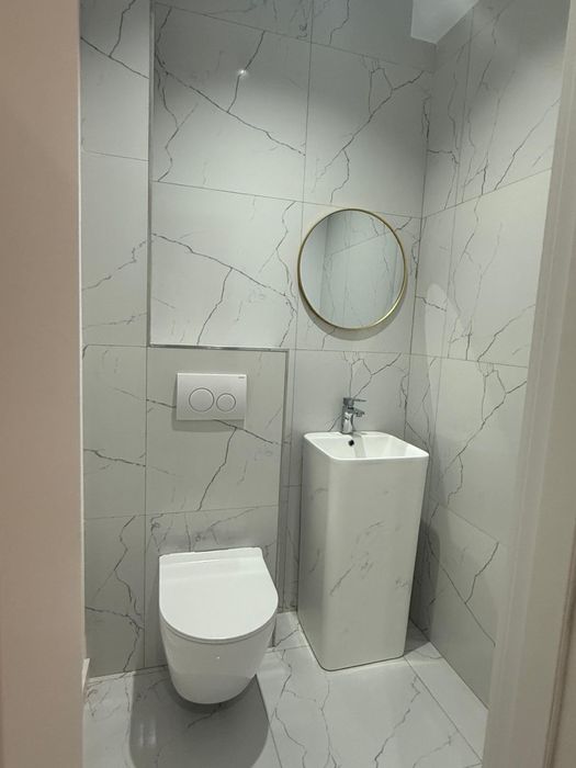 Inchiriez apartamente 3 camere bloc nou