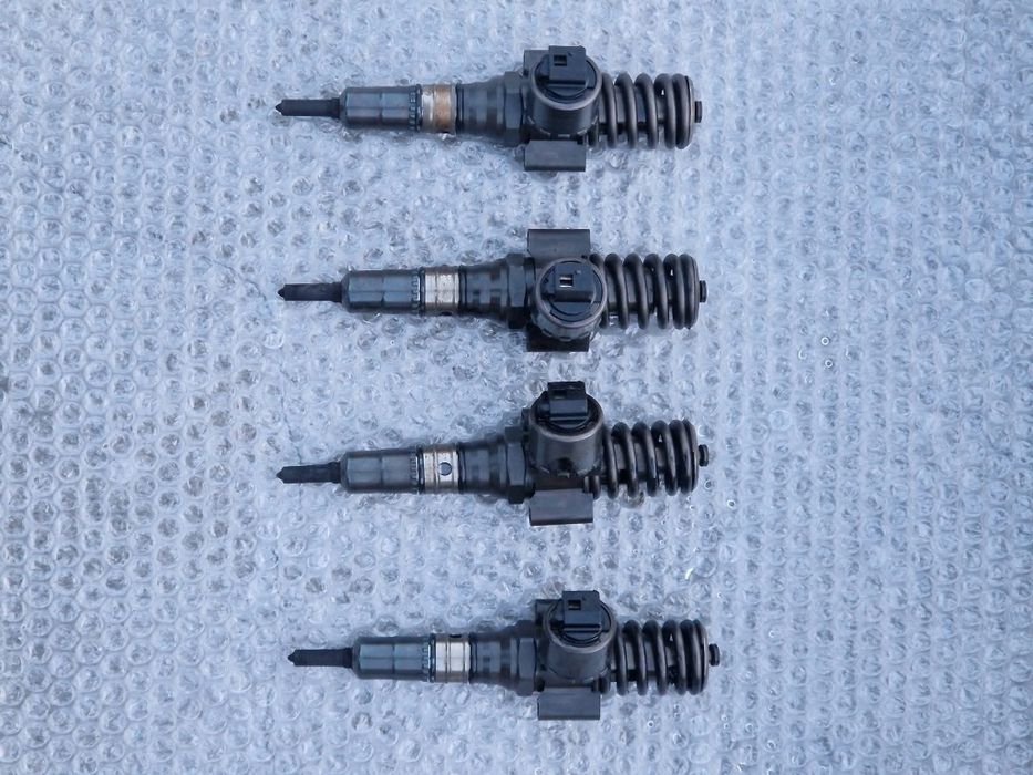 injector injectoare 2.0TDI BMM Passat golf 5 Turan Leon Octavia A3