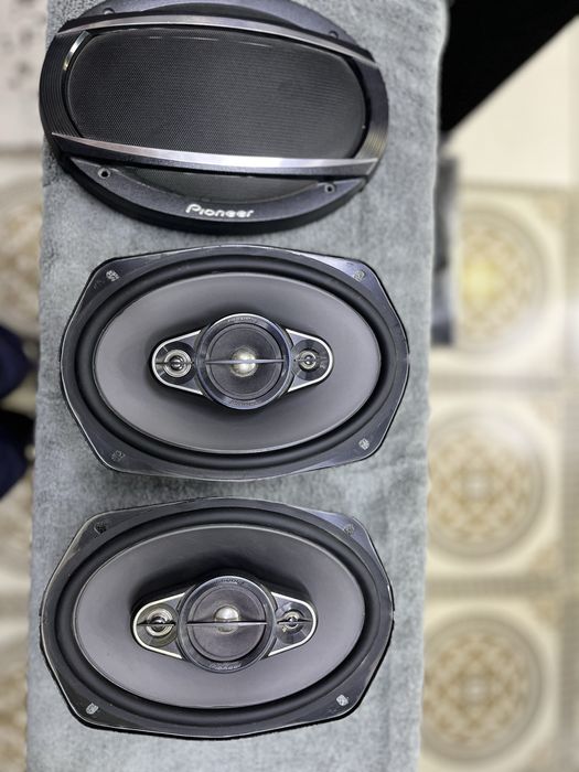 PIONEER 450w li kalonka sotiladi