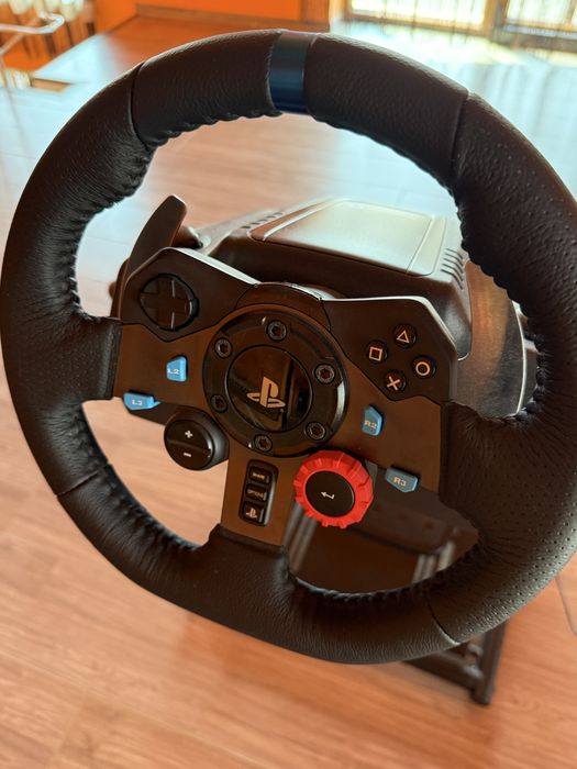 Volan logitech g29 + schimbator si suport