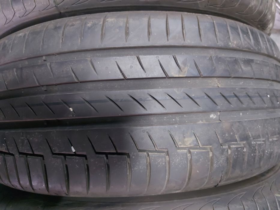 235/50R19 Continental дот 3824