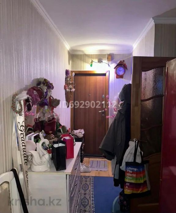 Продам 2 комнатную квартиру срочно