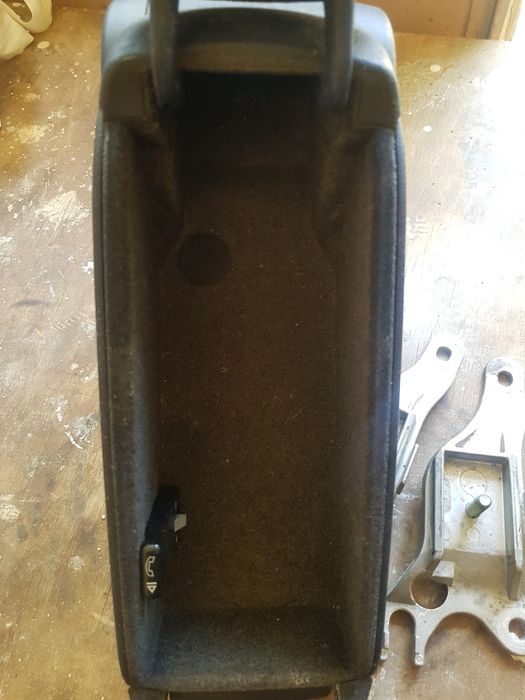 Подлакътник АУДИ А6 С5