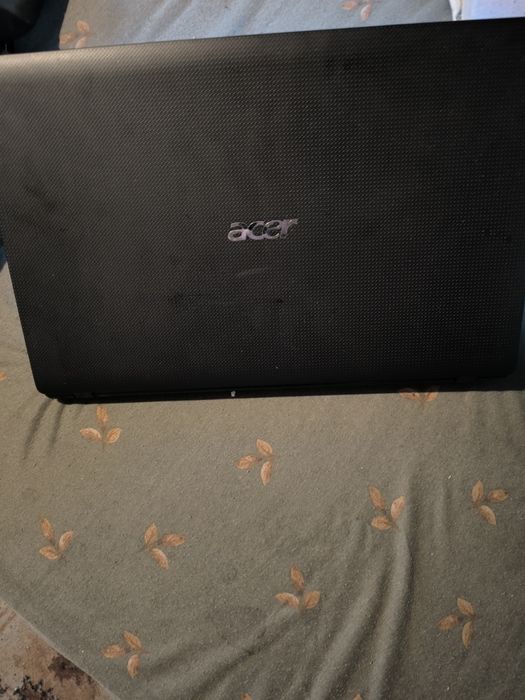 Laptop Acer aspire 5560g