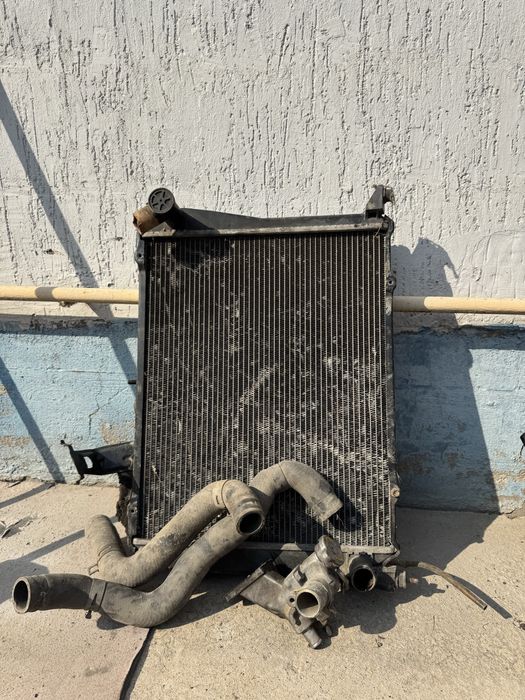 Радиатор 5Л Toyota Hiace