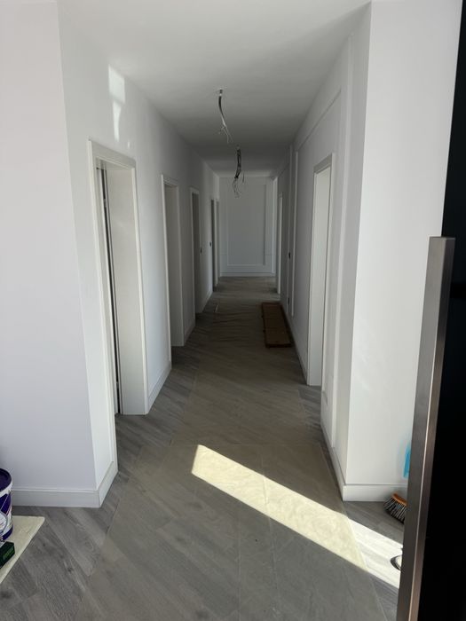 Casa + garaj si beci de vanzare in Curtea de Arges - strada Valea Danului