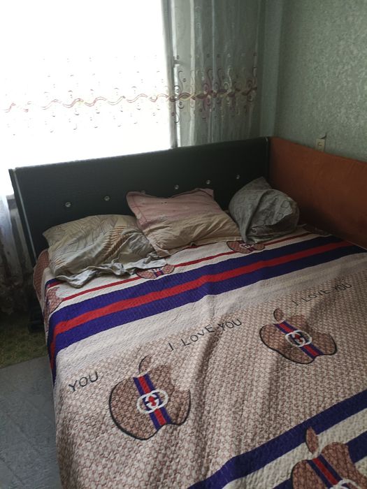 Продам мастрас с кроватью