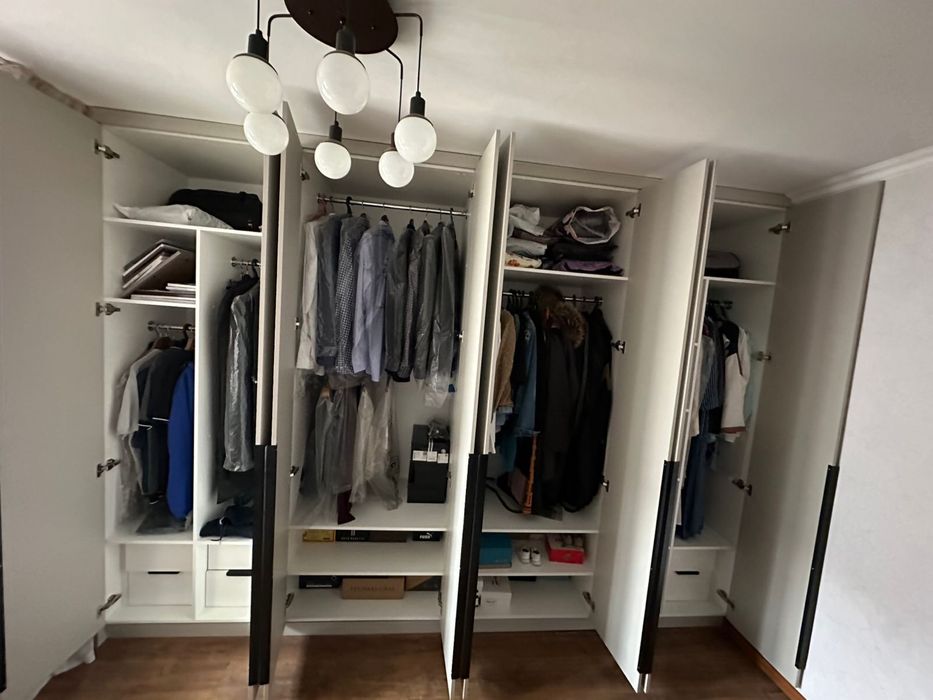 Шкаф срочно продам