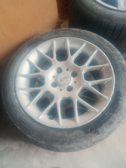 Vind jante echipate cu anvelope de vara și iarna pentru Mazda 323f ,.