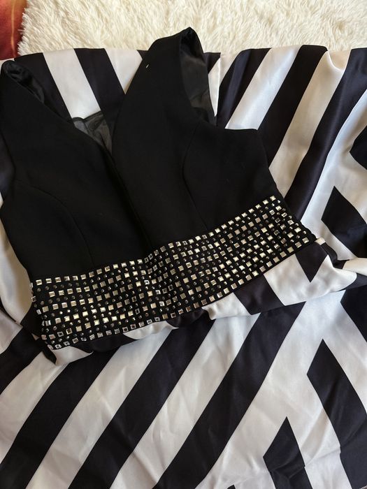 Платье на выпуск