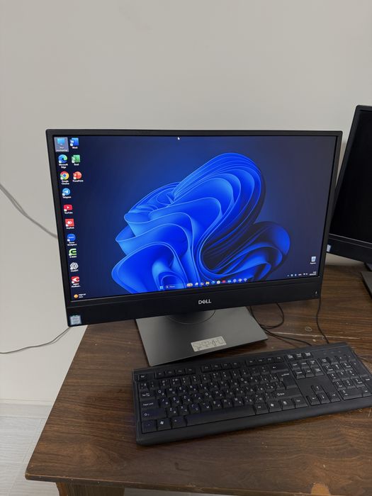 Моноблок Dell i5