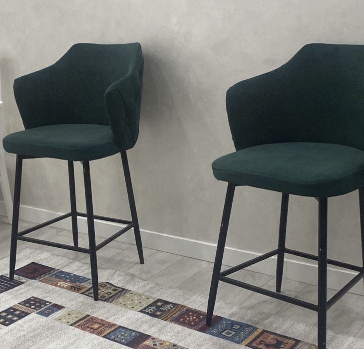 Новые барные стулья