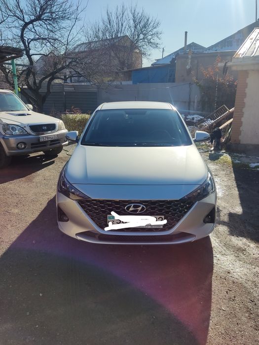 Продам срочно автомобиль