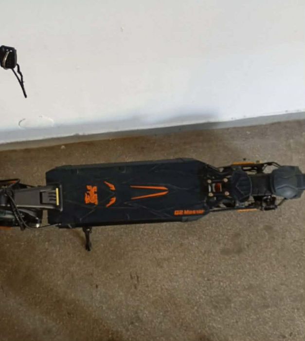 Trotineta G2 Master 2025