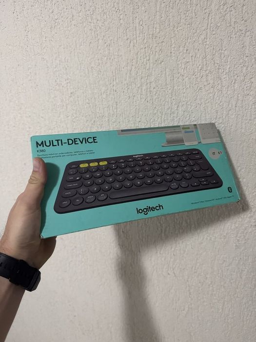 Tastatura Logitech multi device