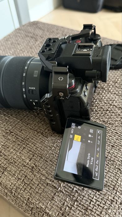 Panasonic Lumix DC-S5 II + 24-105mm f/4 - ca nou, cage, filtru