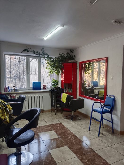 Продам  четыре зеркала