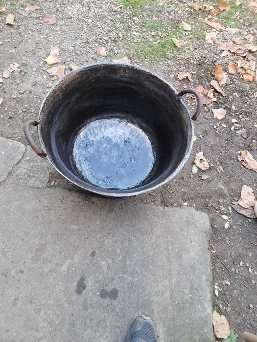 Vand caldare ceaun fonta tuci